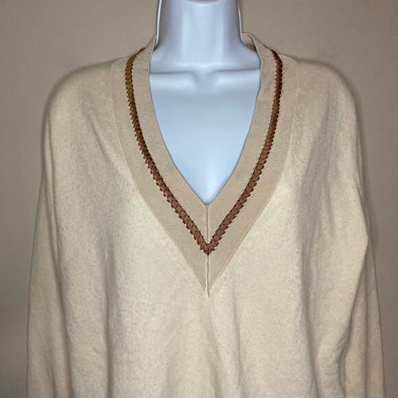 Sandro Women's Bridget Knit V-Neck Sweater In Ivory Wool Cashmere Size 1 / Small - Picture 11 of 16